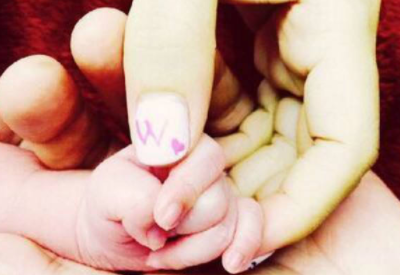 母乳喂養的寶寶選擇按時哺乳的方法到底對不對 母乳喂養的寶寶選擇按時哺乳的方法到底對不對